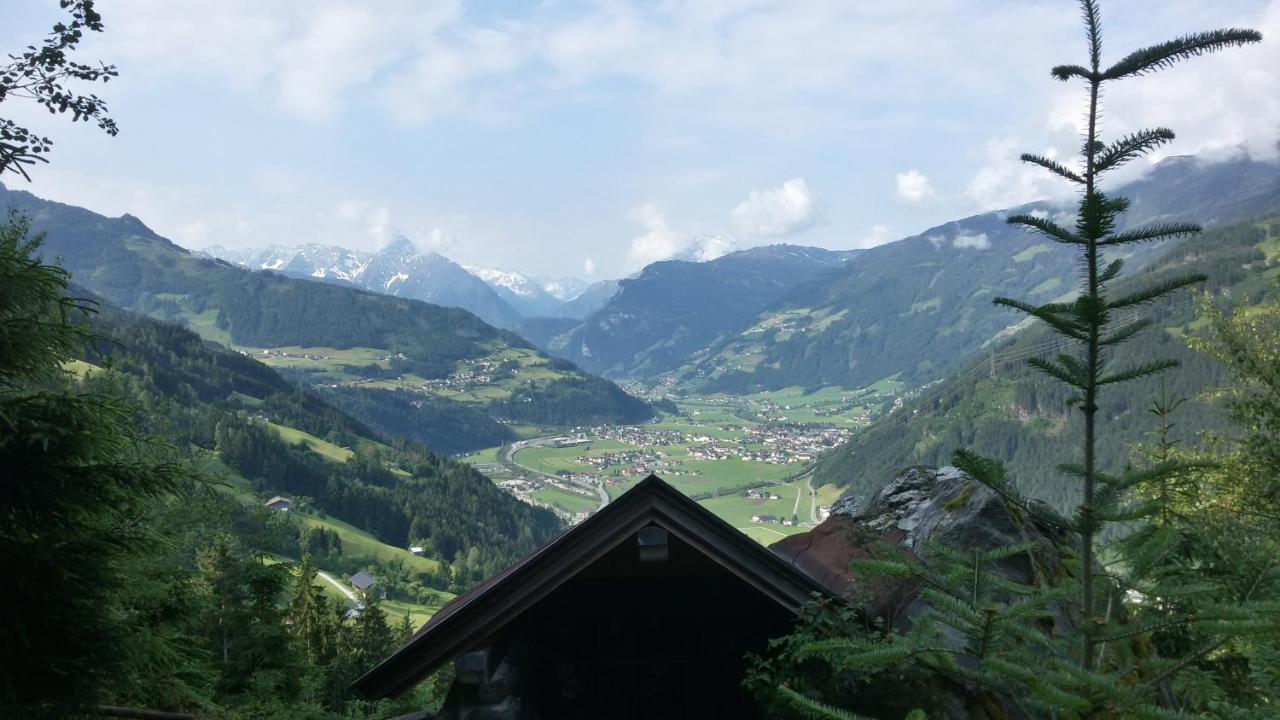 Haus Christl Apartment Aschau Im Zillertal Exterior photo